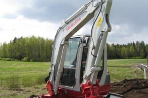 takeuchi-tb-235