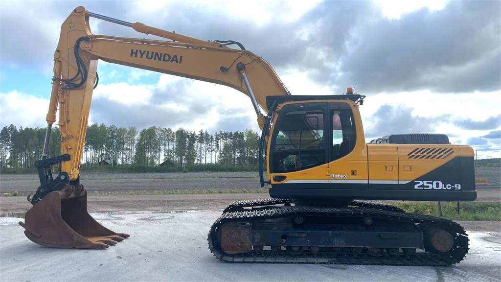 hyundai-robex-250-lc-9-uudet-32bb,nkv20746_1